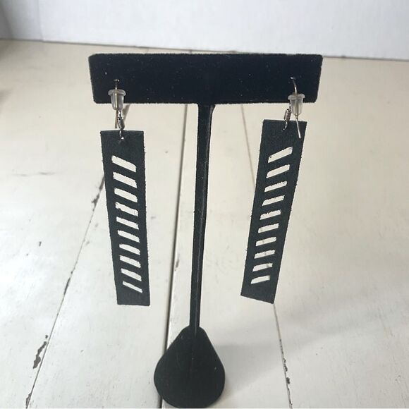 LEATHER Earrings Black Rectangle With Rectangle Cutouts - Picture 4 of 4